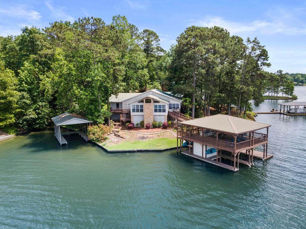 105 Beaver Lane - Photo 1