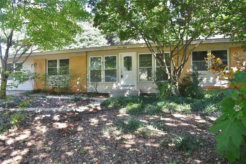 711 Magnolia Avenue - Photo 1