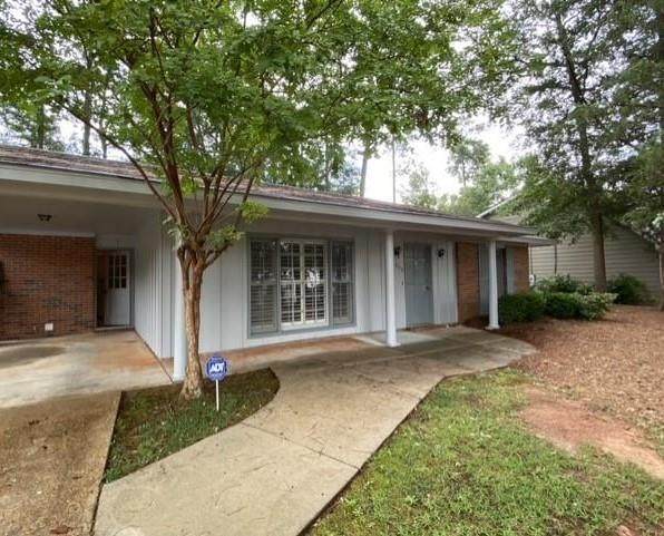 822 Gay Street - Photo 1