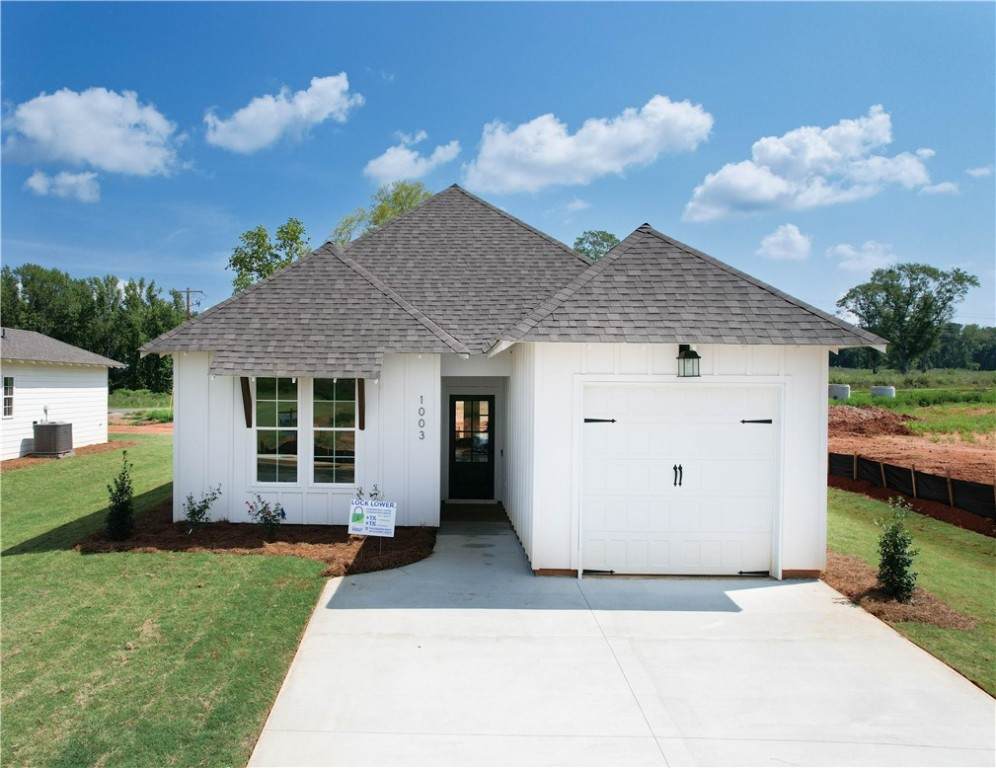 1003 Crossing Court - Photo 1