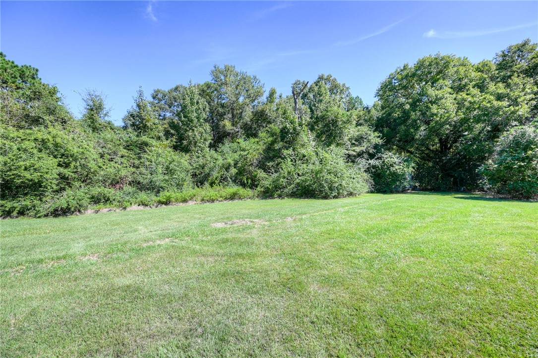 1558 Gates Road - Photo 1