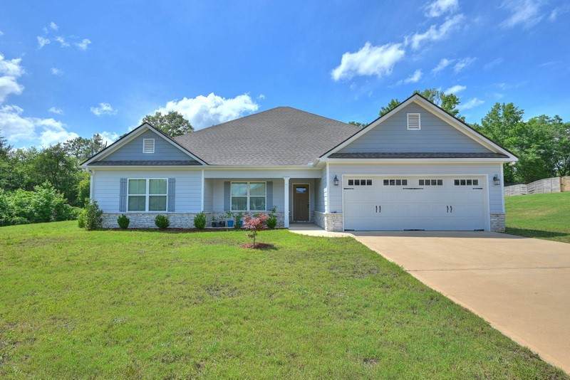 86 Lee Road 2229 - Photo 1