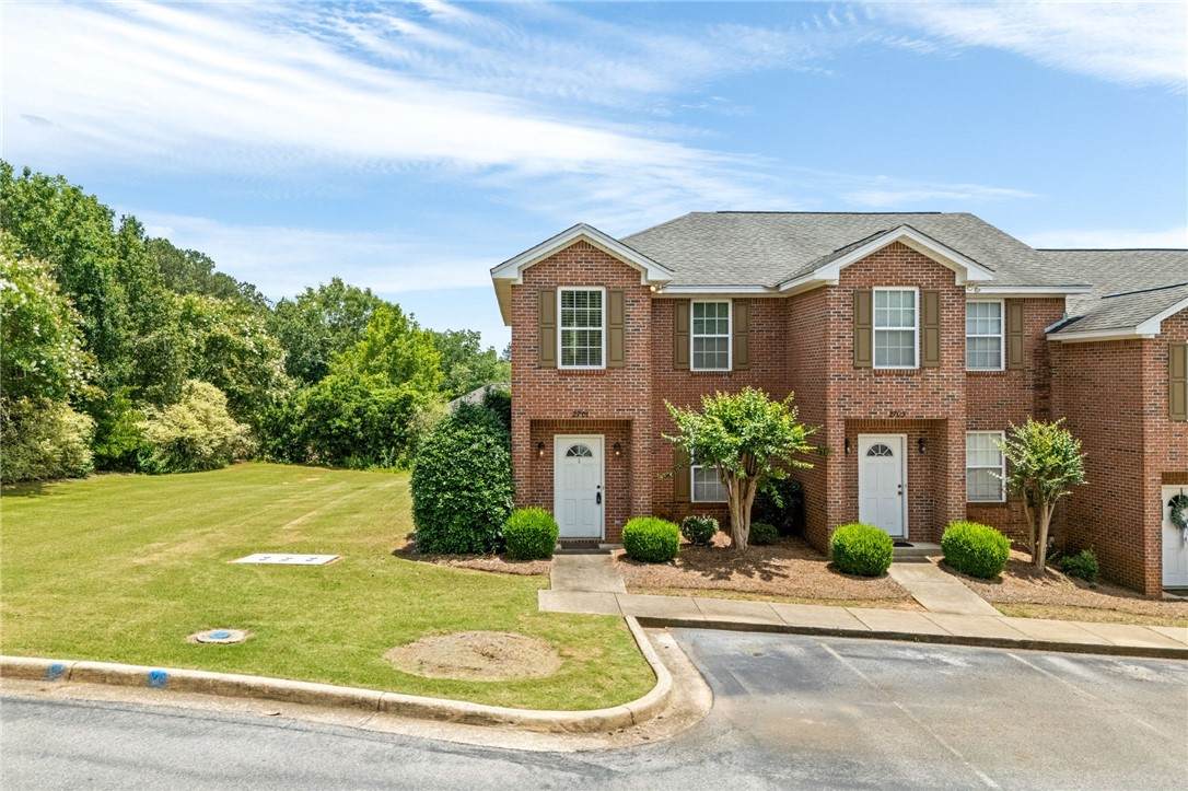 1477 Donahue Drive - Photo 1