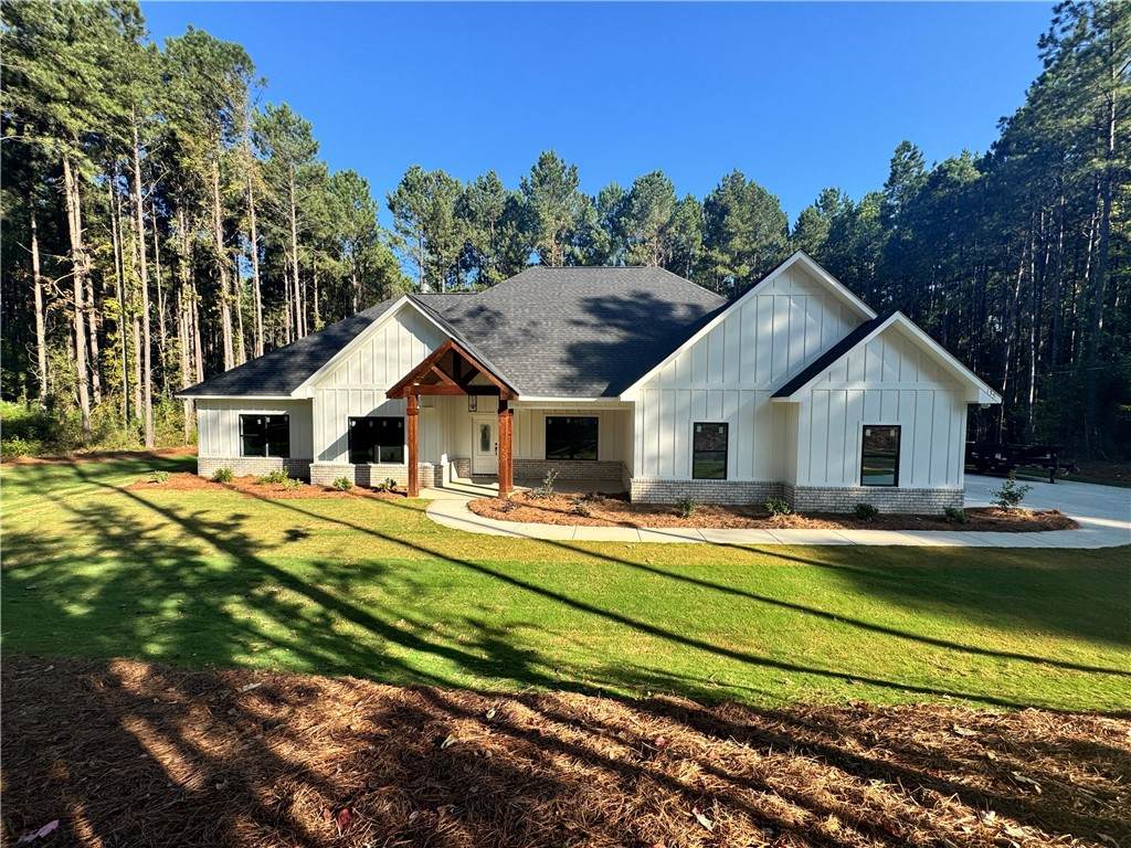 135 Lee Road 334 - Photo 1
