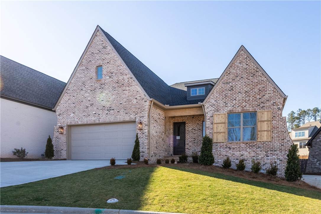 2403 Overbrook Circle - Photo 1