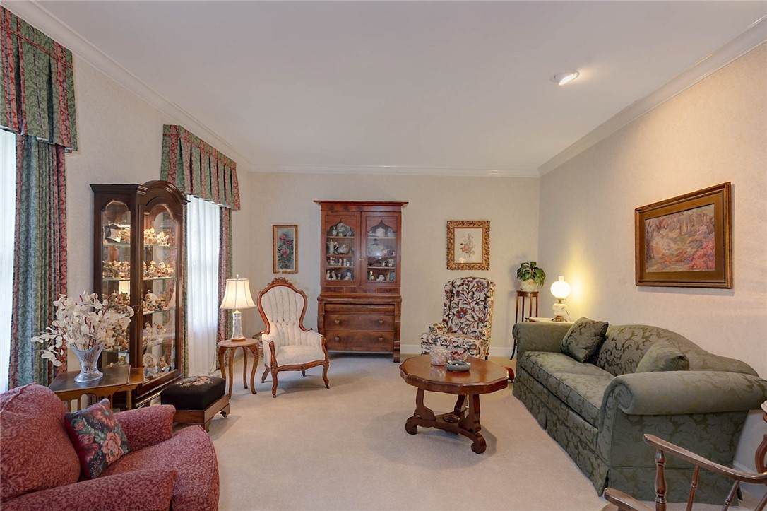 https://bt-photos.global.ssl.fastly.net/leecounty/orig_boomver_3_176346-2.jpg
