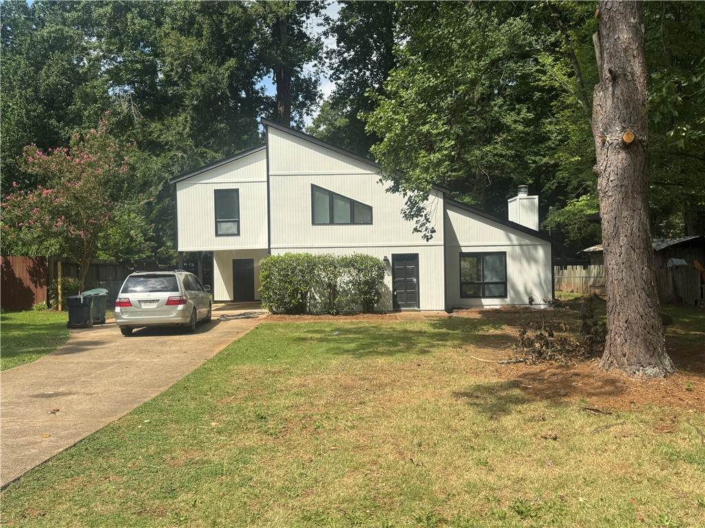 901 Tacoma Drive - Photo 1