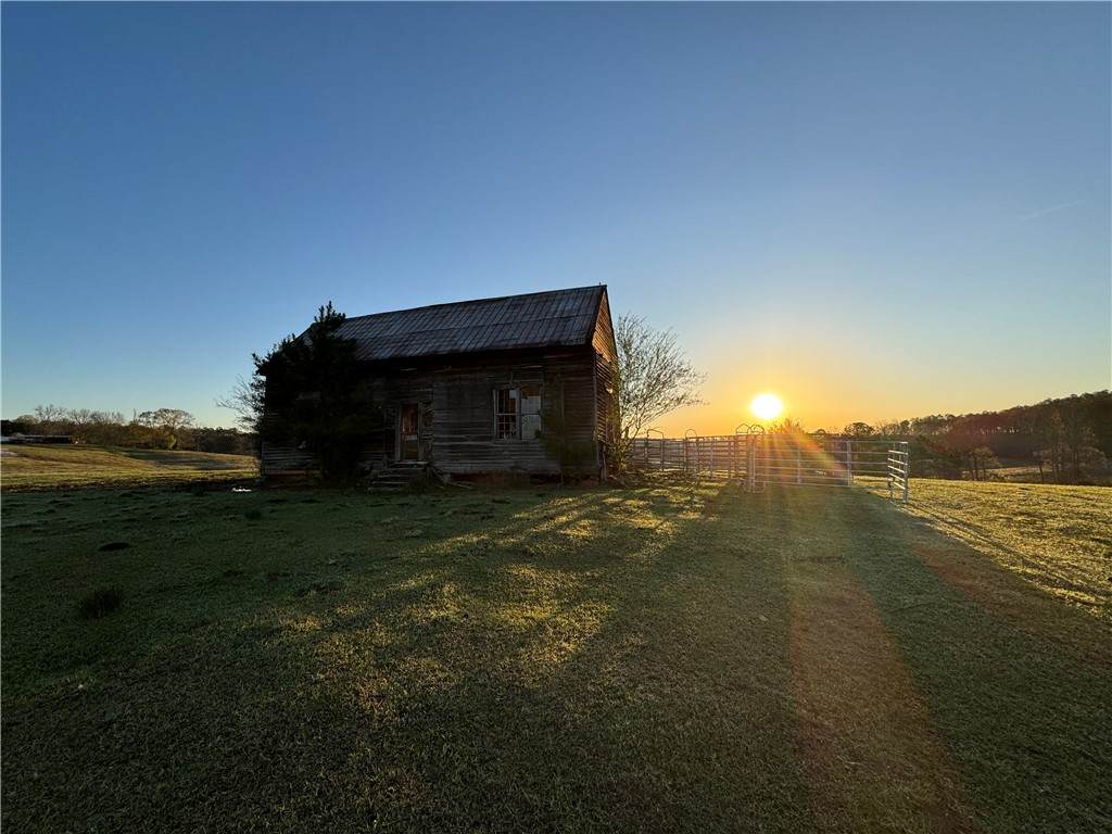 1160 Al Highway 77 - Photo 1