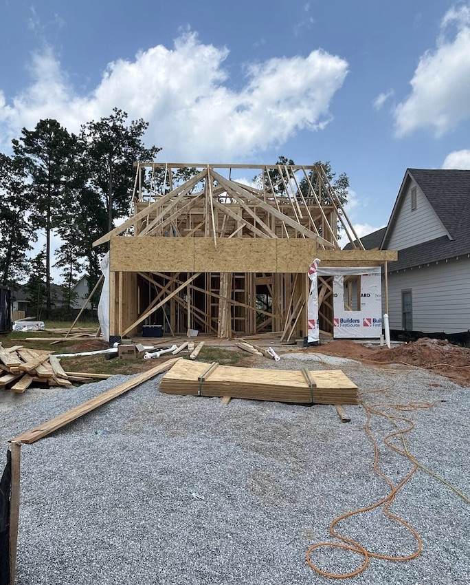 828 Hunters Way - Photo 1