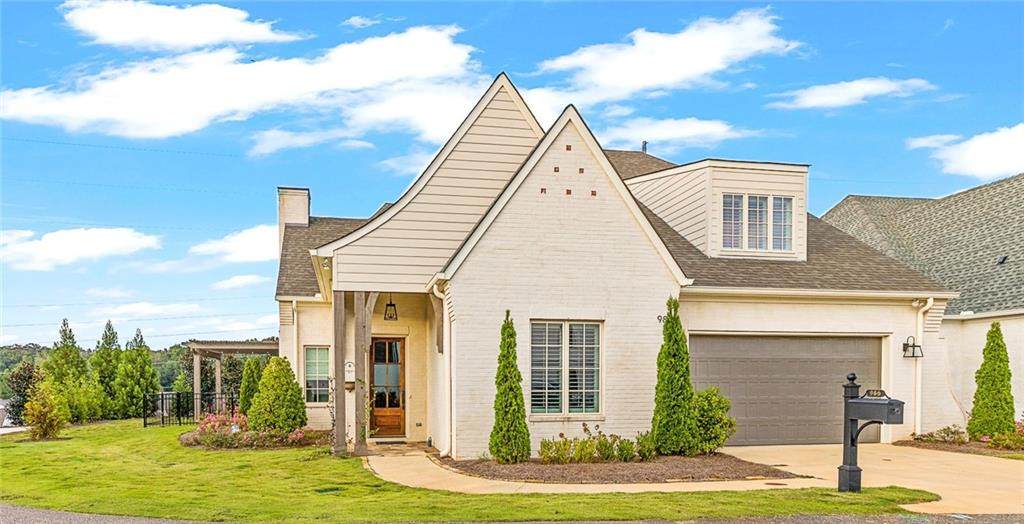 986 Fairview Drive - Photo 1