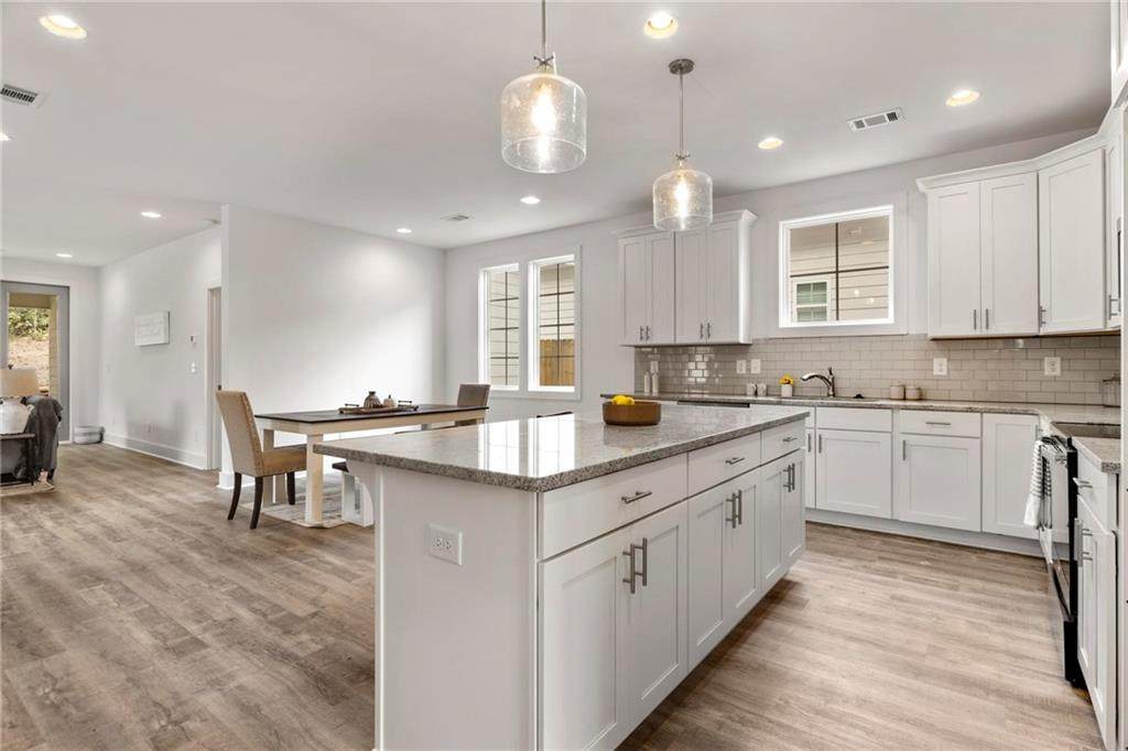 652 Village Drive - Photo 1