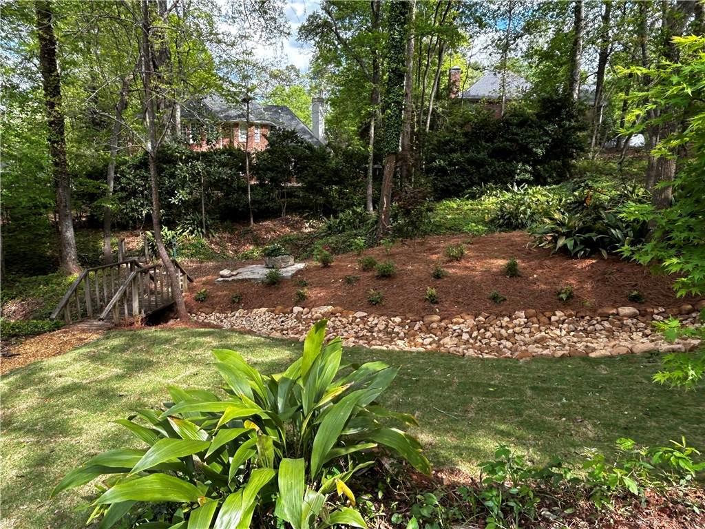 1894 Hillton Court - Photo 1
