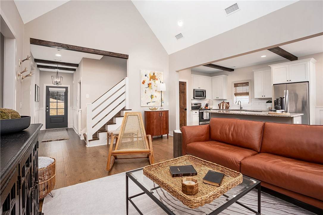 1524 Dartmouth Drive - Photo 1