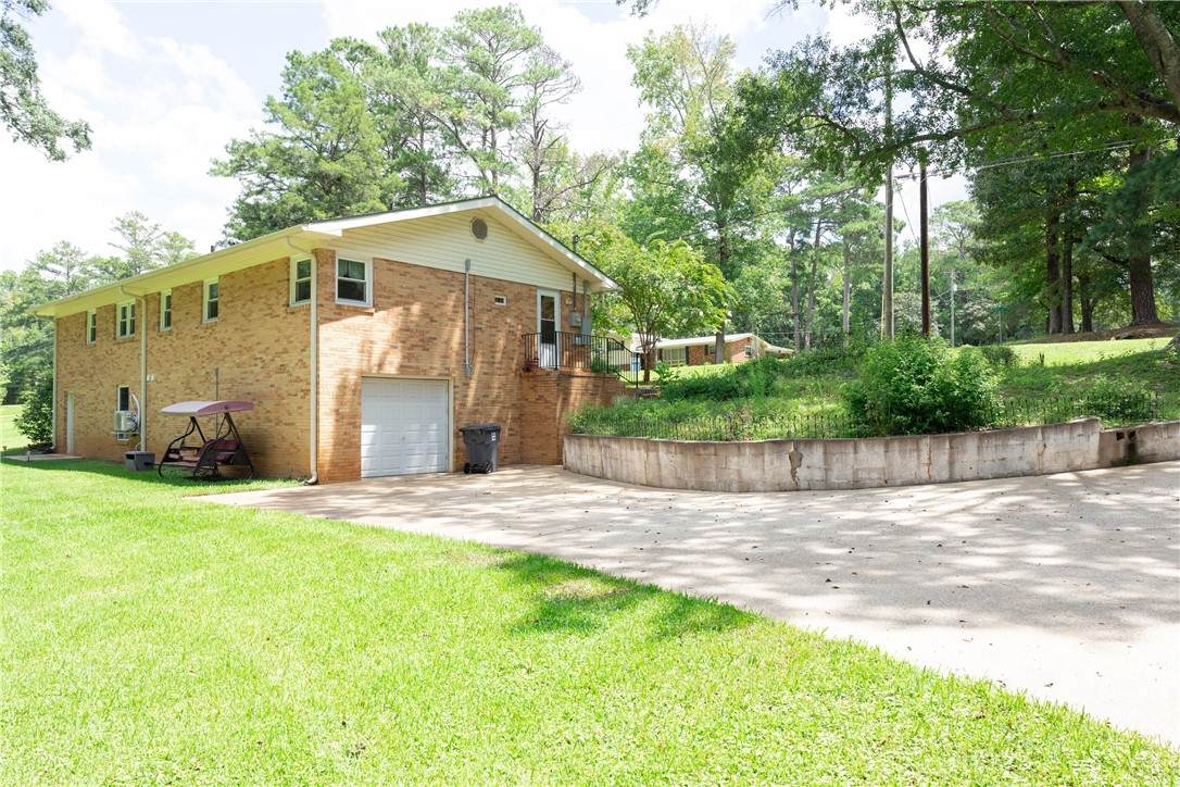 https://bt-photos.global.ssl.fastly.net/leecounty/orig_boomver_3_180619-2.jpg