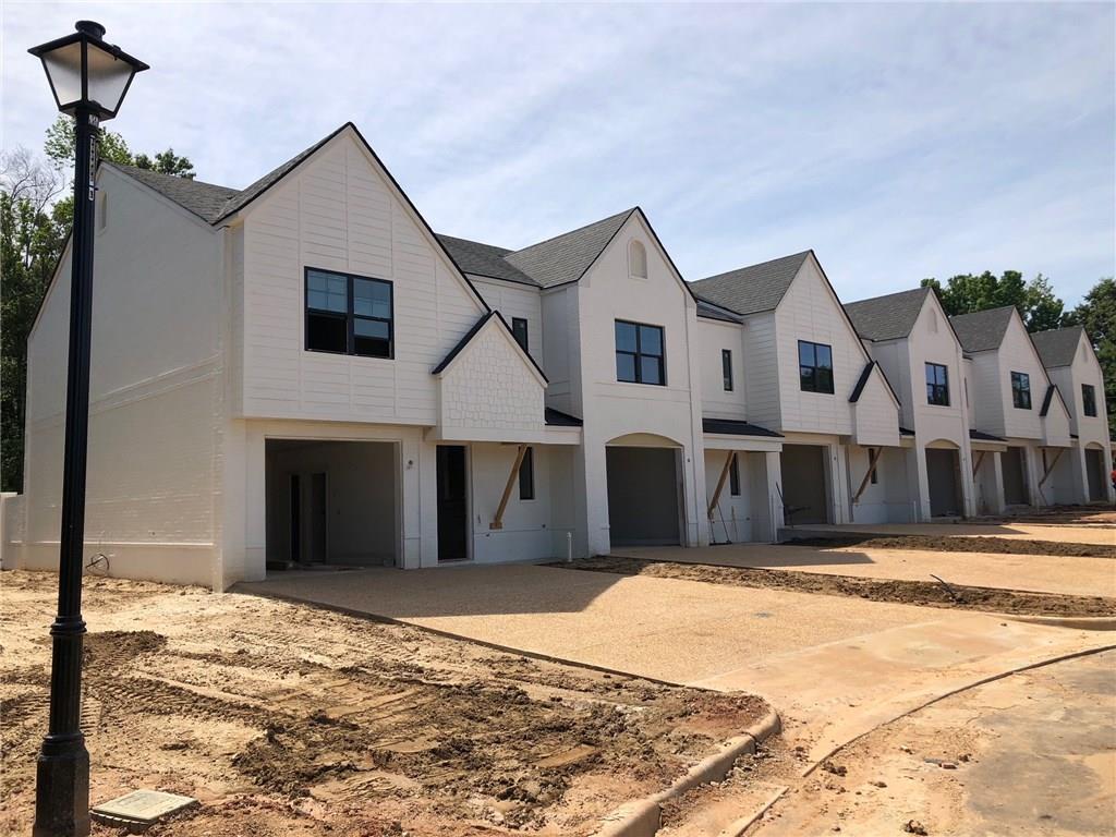 1310 Parker Place - Photo 1