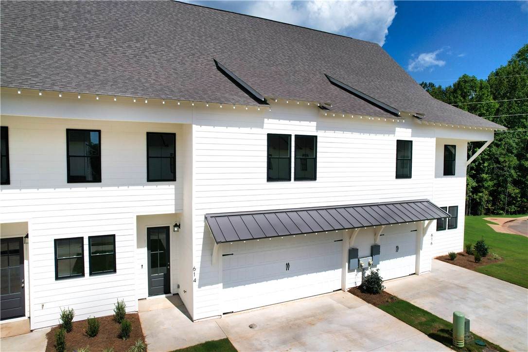 614 Cameron Court - Photo 1