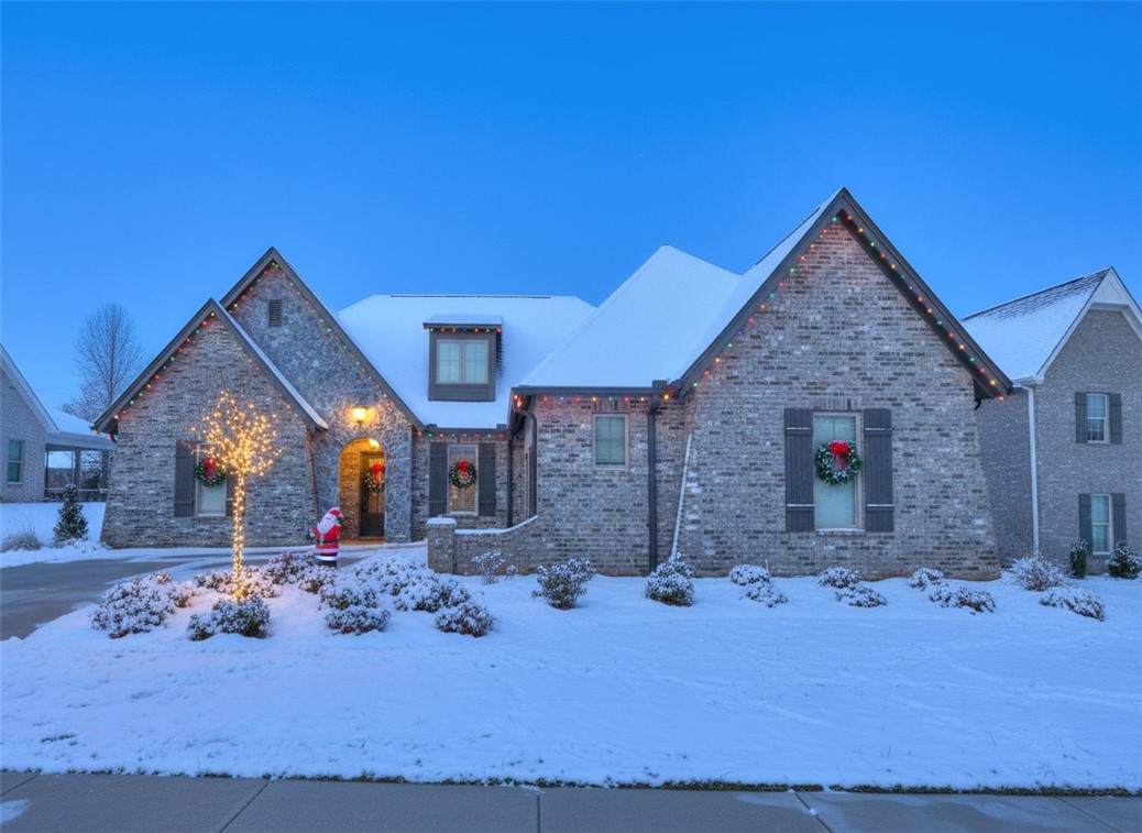 1637 James Burt Parkway - Photo 1