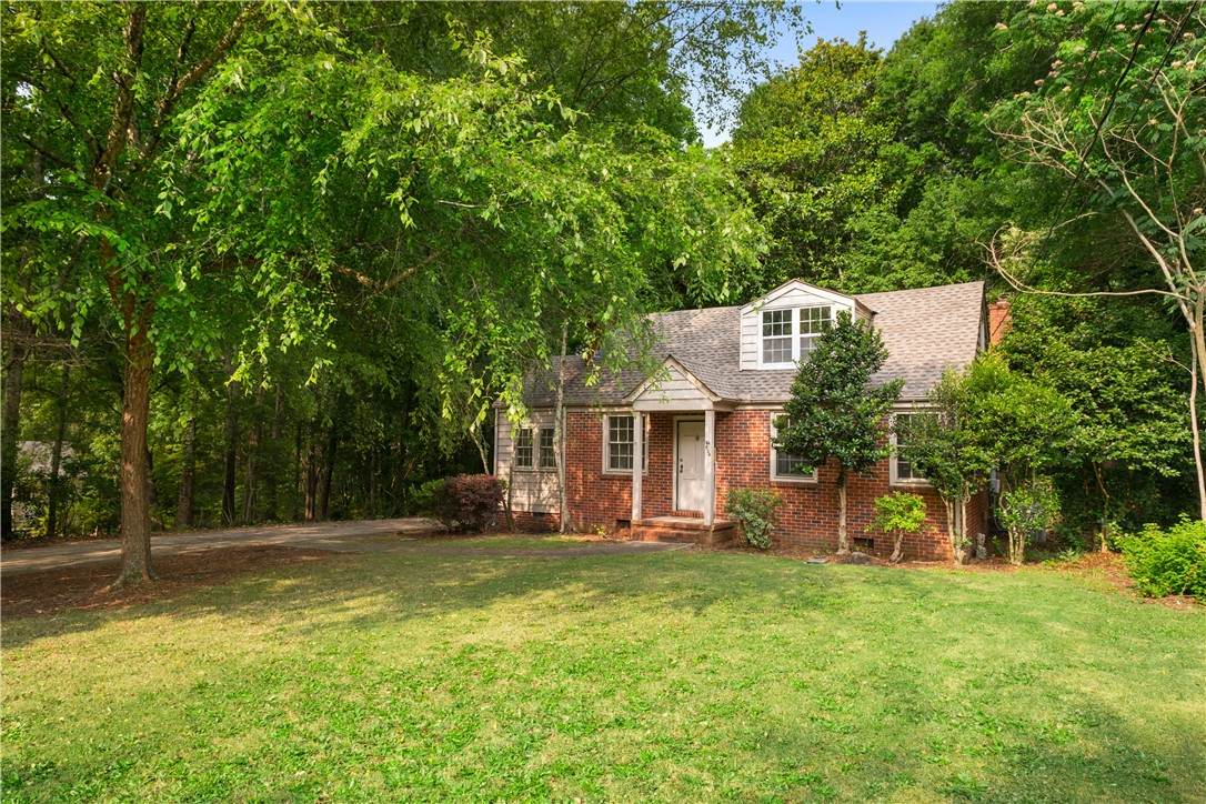 536 Dumas Drive - Photo 1