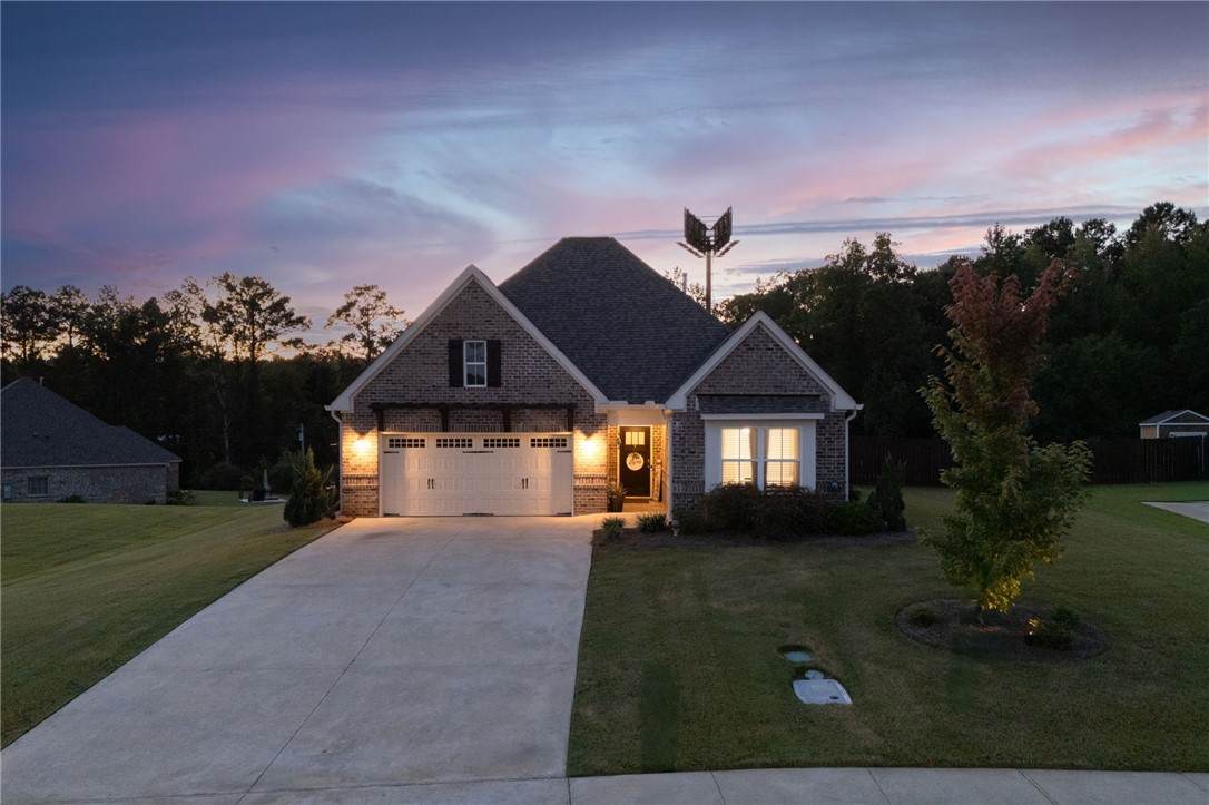 748 Owens Way - Photo 1