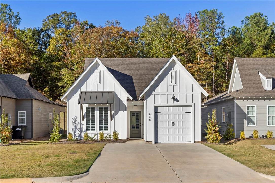 848 Village Drive - Photo 1