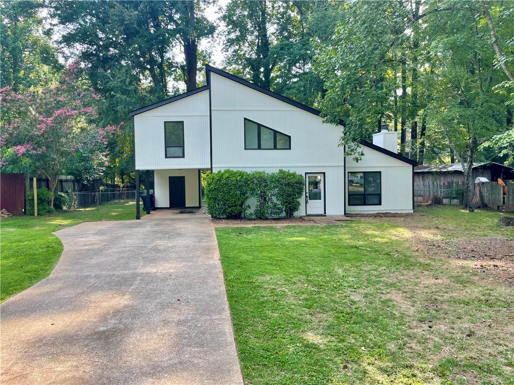 901 Tacoma Drive - Photo 1