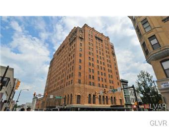 541 Hamilton Street - Photo 1