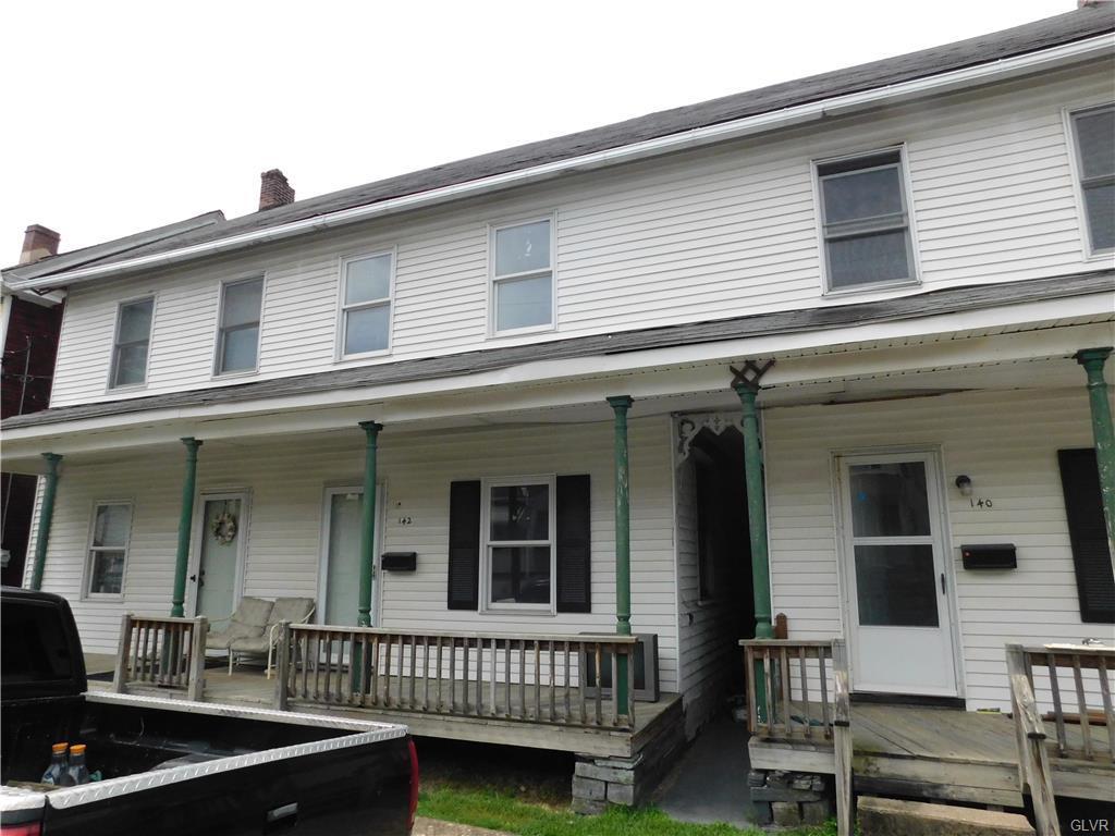 142 4Th Street - Photo 1