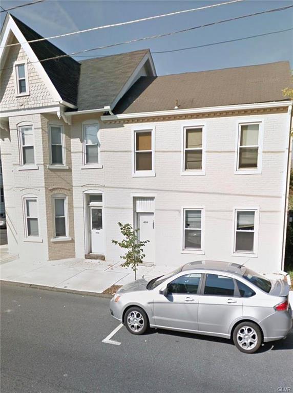 402 Main Street - Photo 1