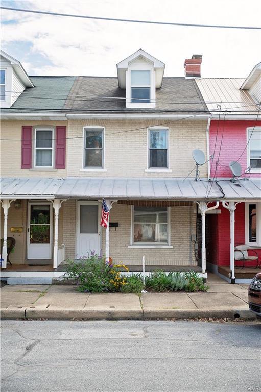 27 Spruce Street - Photo 1