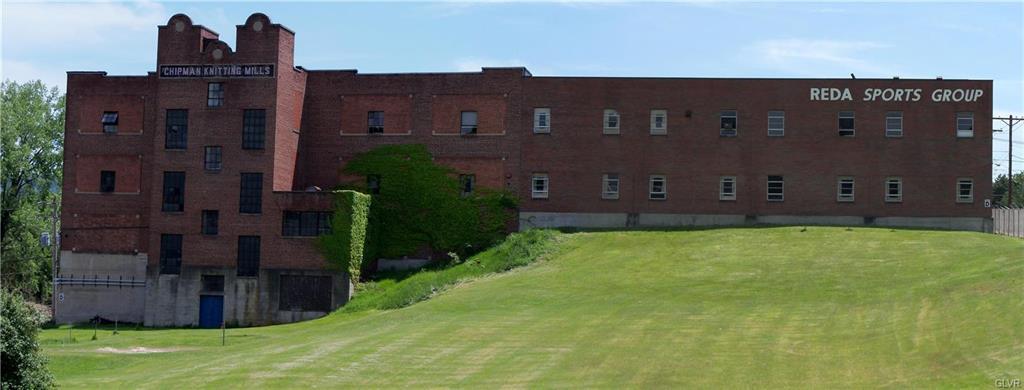 601 East Street - Photo 1