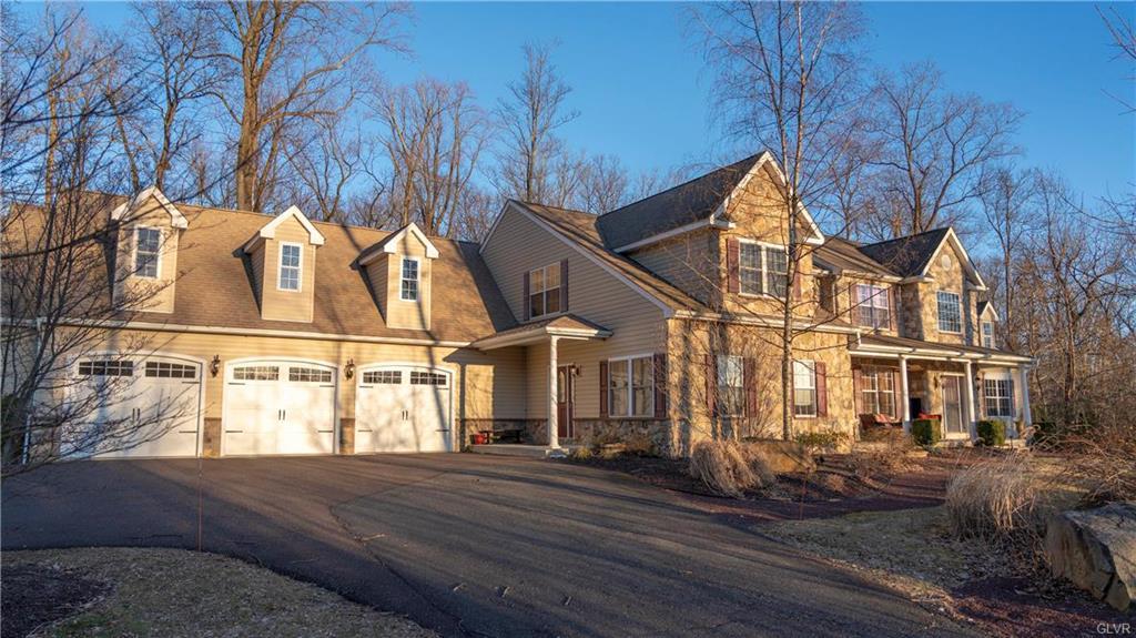 9279 Rosewood Drive - Photo 1