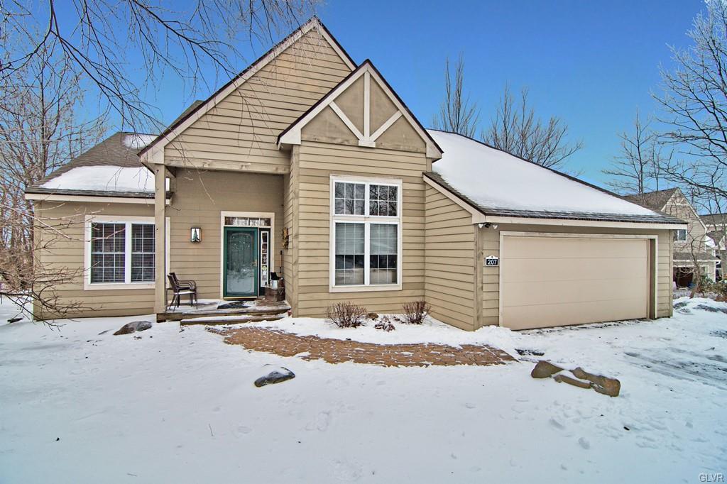 207 Wild Pine Drive - Photo 1