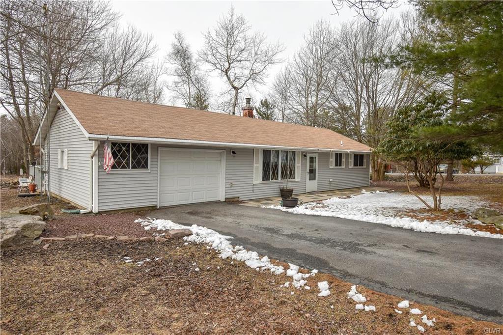 143 Hawthorne Road - Photo 1
