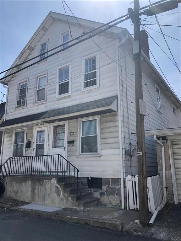 323 Raspberry Street - Photo 1