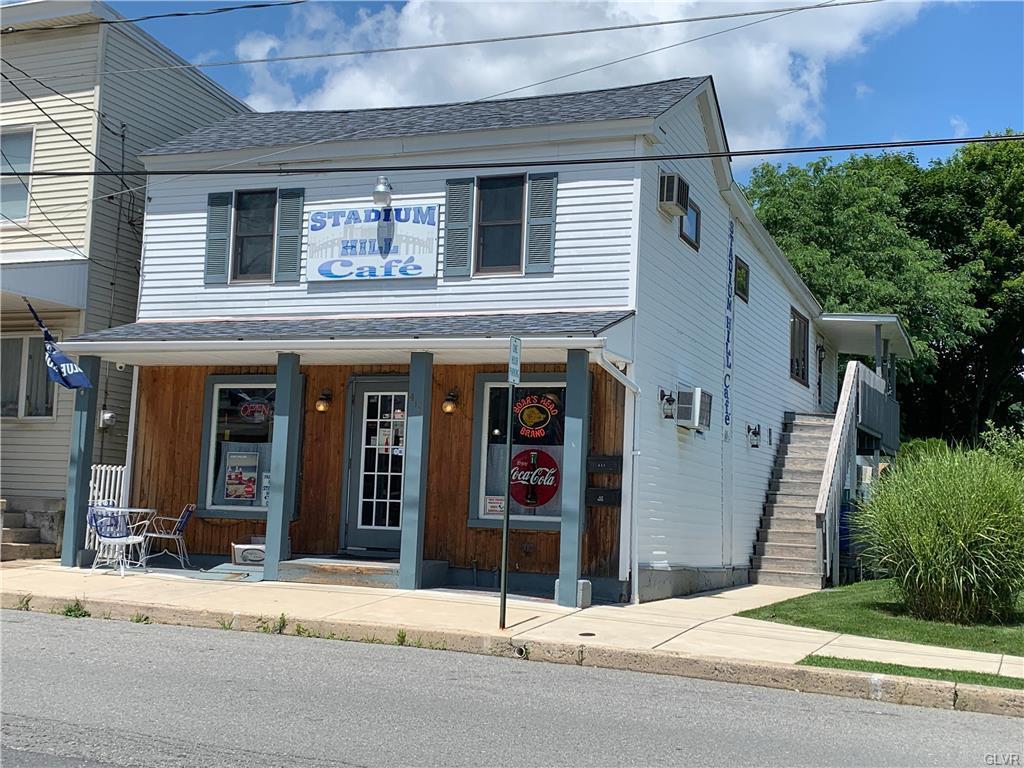 417 Spruce Street - Photo 1