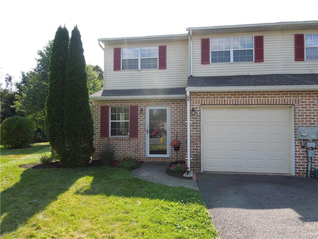 1607 Ilona Drive - Photo 1