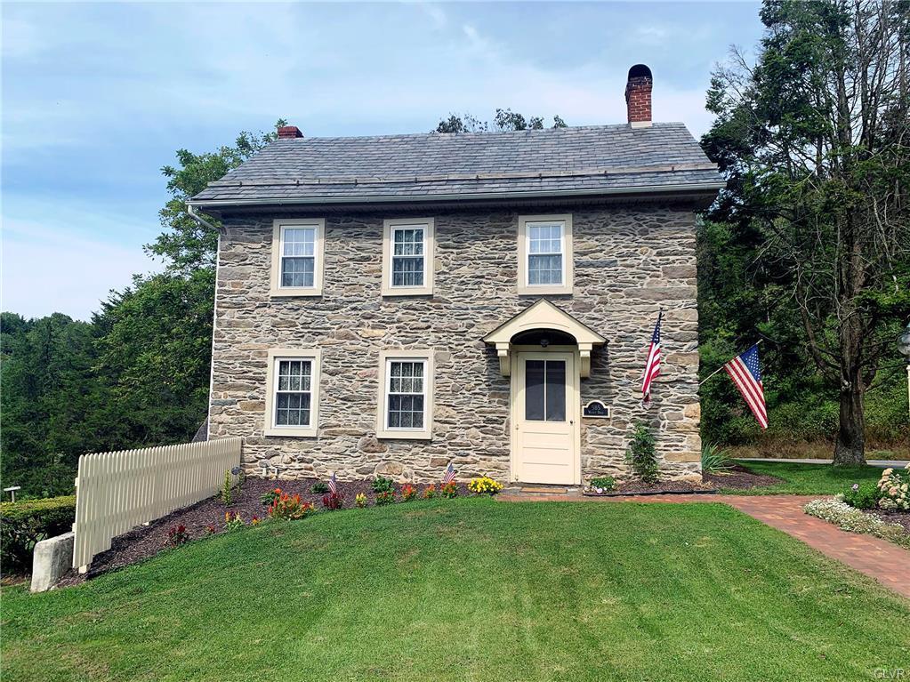 585 Walnut Drive - Photo 1