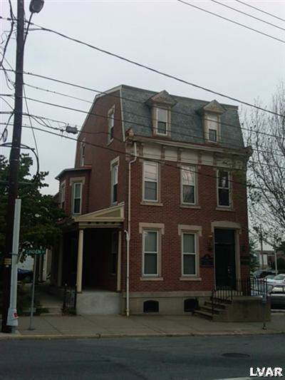 441 Linden Street - Photo 1