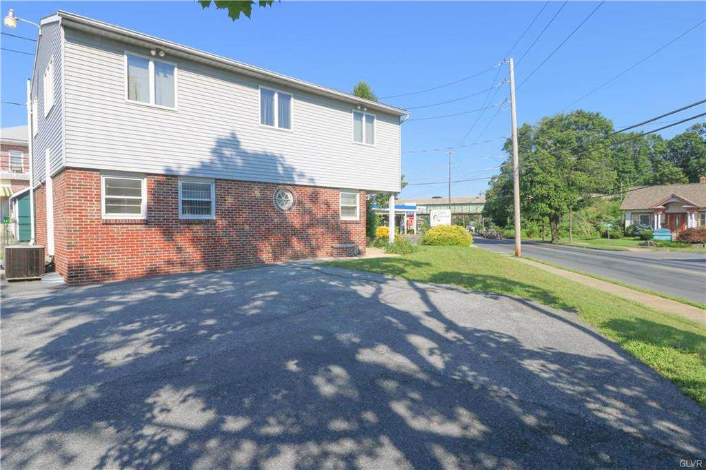 1840 Roth Avenue - Photo 1
