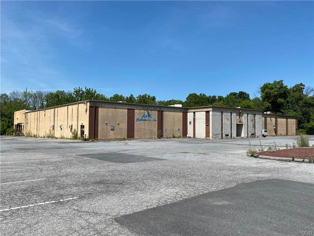 110 Commerce Way - Photo 1