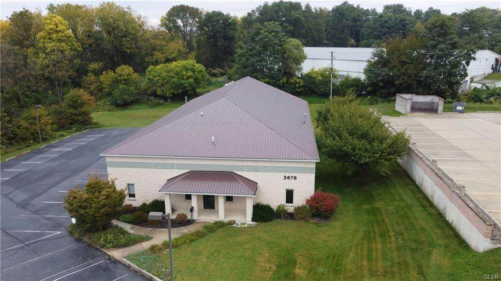 3676 Crescent Court - Photo 1