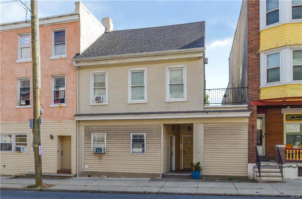 614 Walnut Street - Photo 1