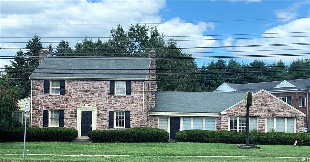 2350 Schoenersville Road - Photo 1