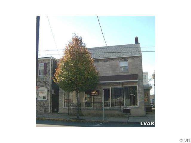 612 Main - Photo 1