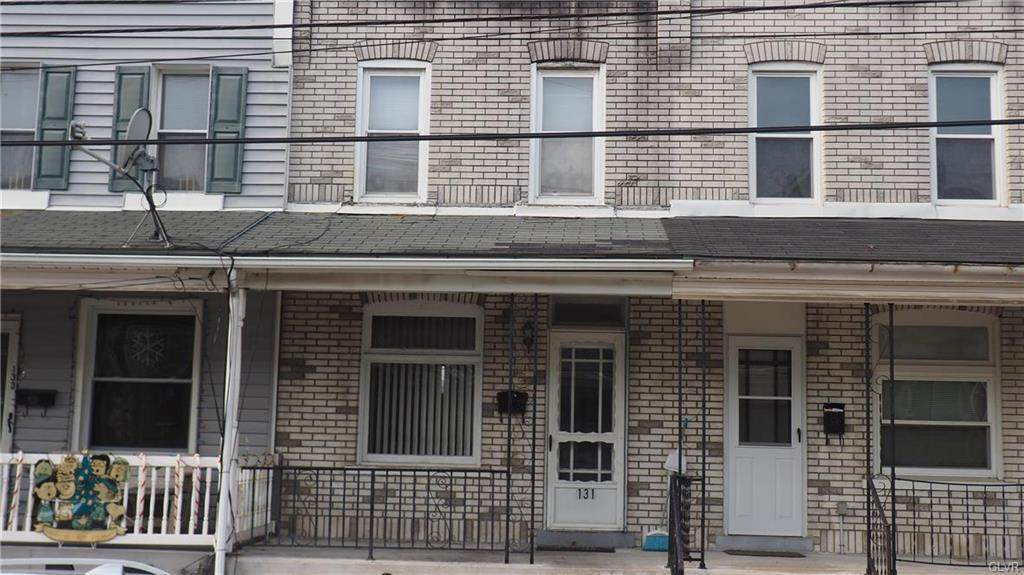 131 14Th Street - Photo 1