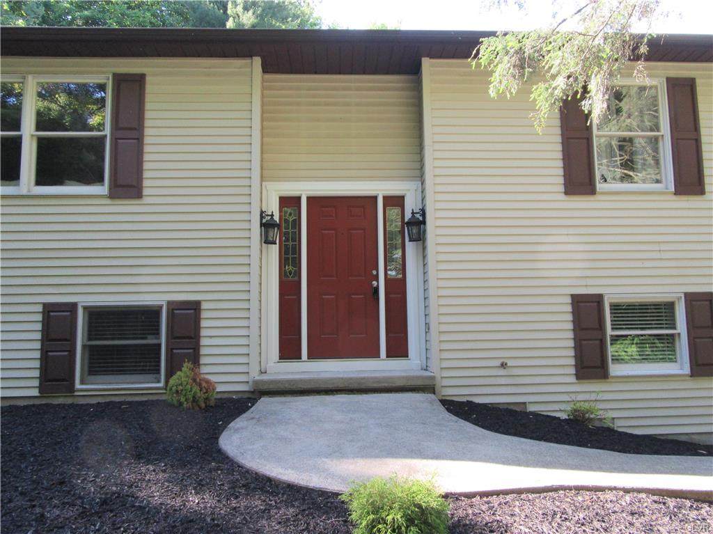 55 Laurel Way - Photo 1