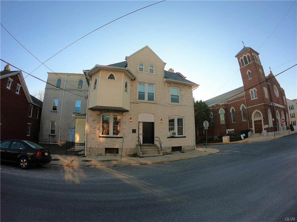 38 2nd Street - Photo 1