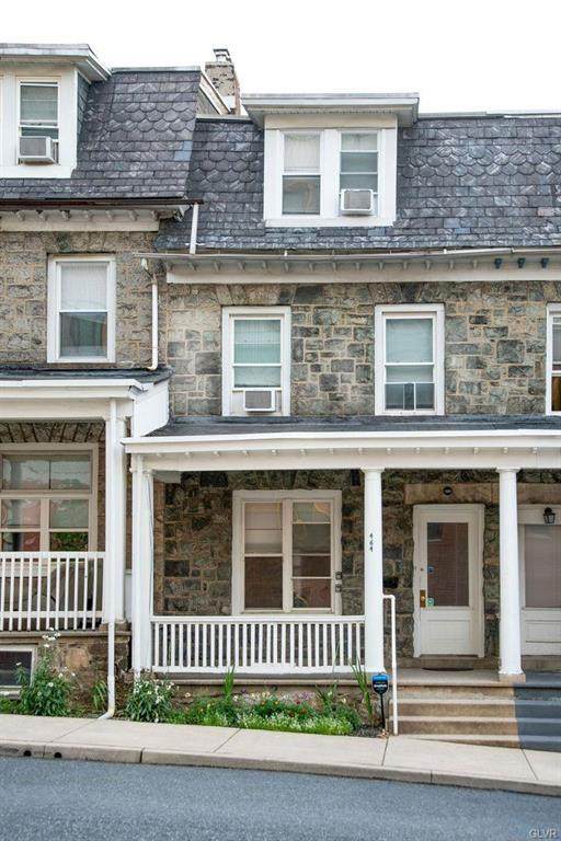 464 Birkel Avenue - Photo 1