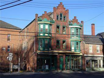 28 Main - Photo 1