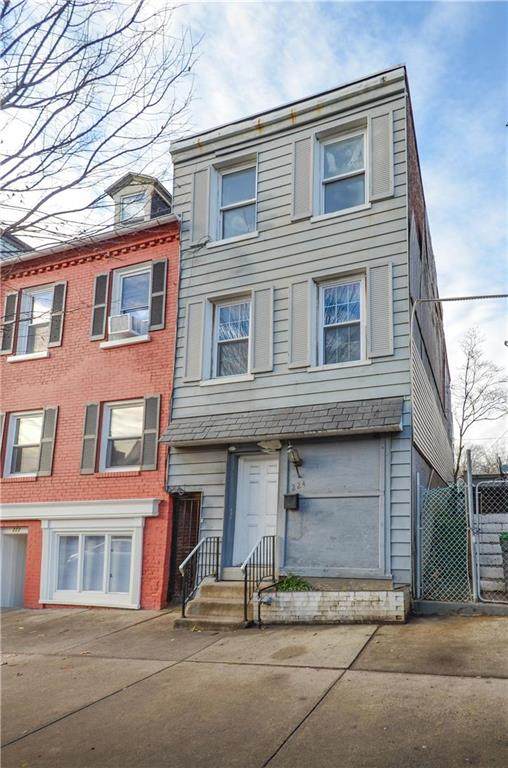 224 7Th Street - Photo 1
